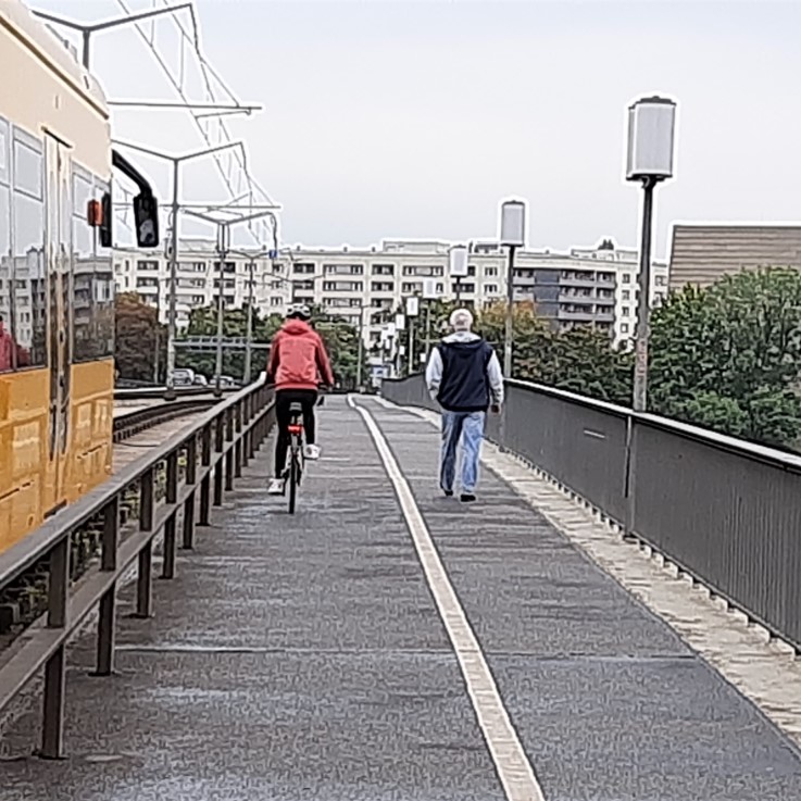 20211005 Radweg Carolabruecke 2 Foto ADFC Dresden ES klein