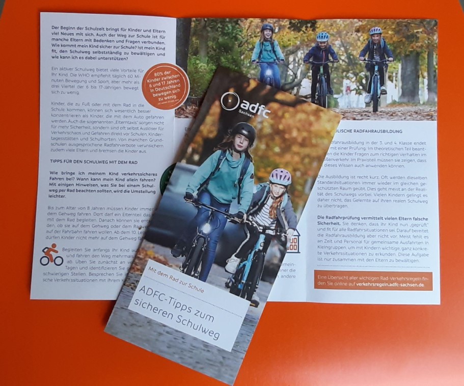 2022 03 15 Flyer Mit dem Rad zur Schule Foto 2 klein