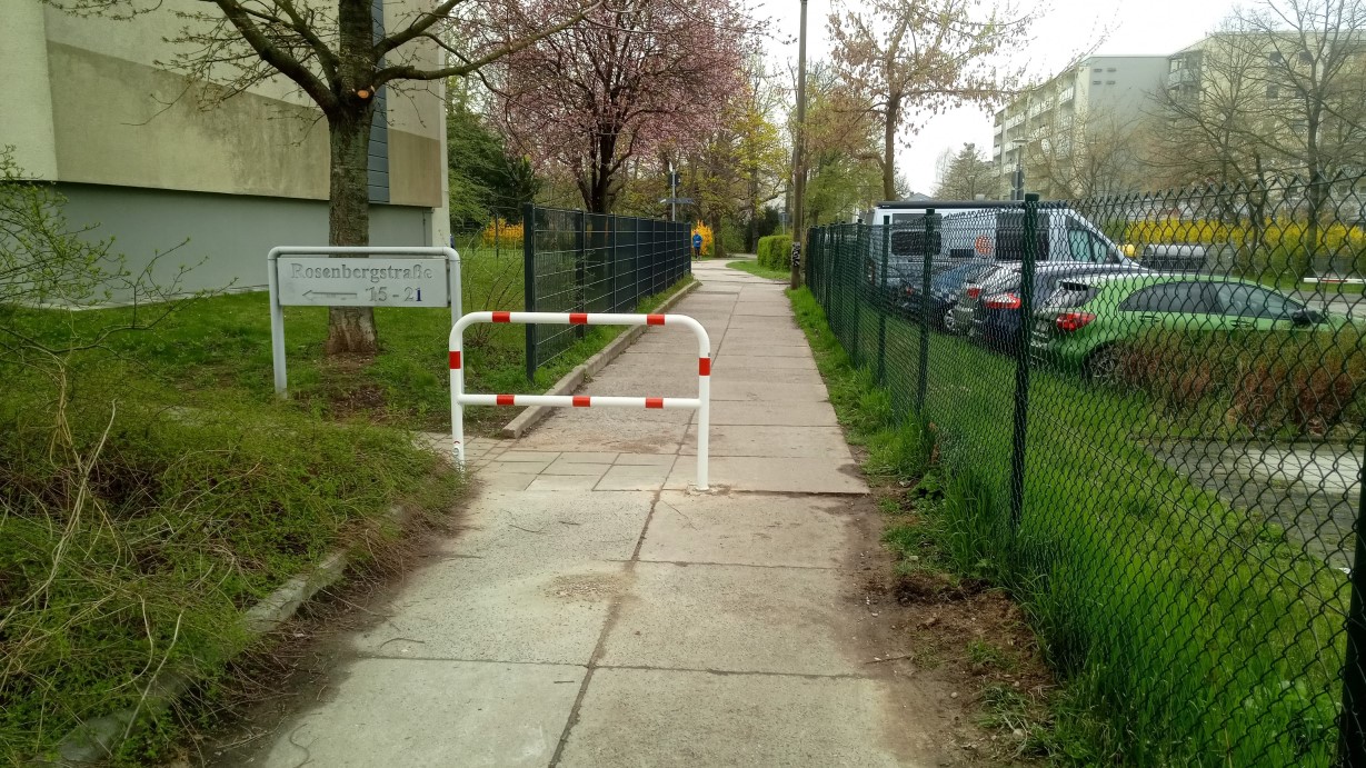 Weg Junghansstr Rosenbergstrasse 2 klein Foto ADFC Dresden